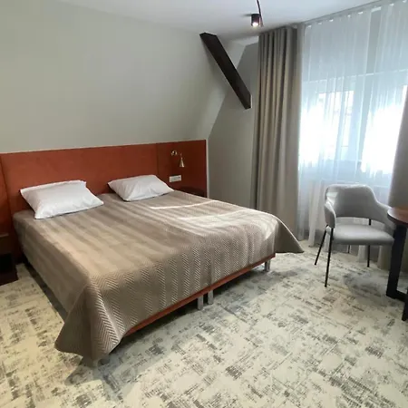 فندق مبيت وإفطار Olowianka 4*