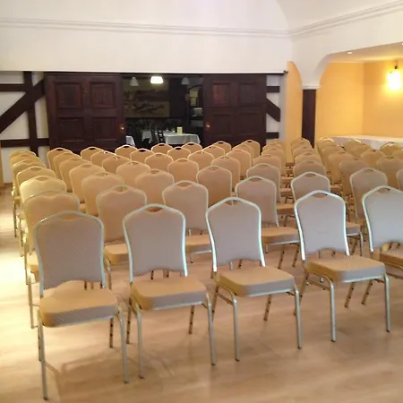 Olowianka فندق مبيت وإفطار